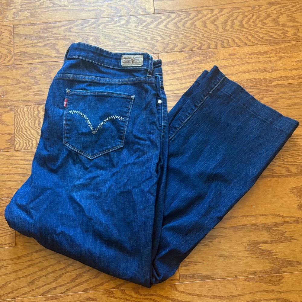 Levis 512 Perfectly Shaping Bootcut Jeans Dark Wash Rhinestone Pocket Blue Mens